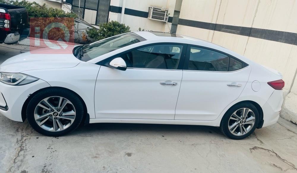 هيونداي النترا